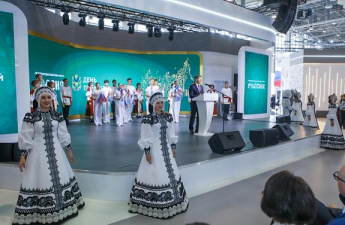 Олег Кожемяко открыл День Приморского края на выставке «Россия»