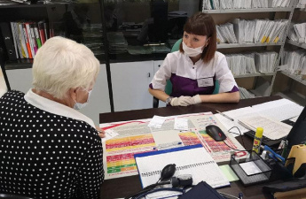 С 11 апреля приморцы смогут проверить здоровье в поликлиниках по вечерам и в выходные дни