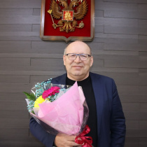 Поздравление главы Анучинского округа Сергея Понуровского с Международным женским днём