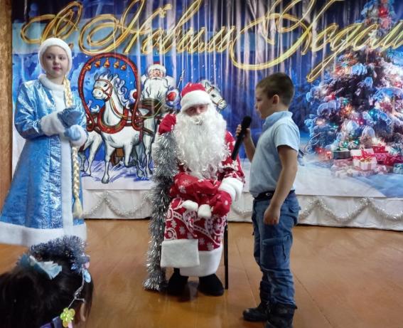 Новогодний утренник в Новогордеевке