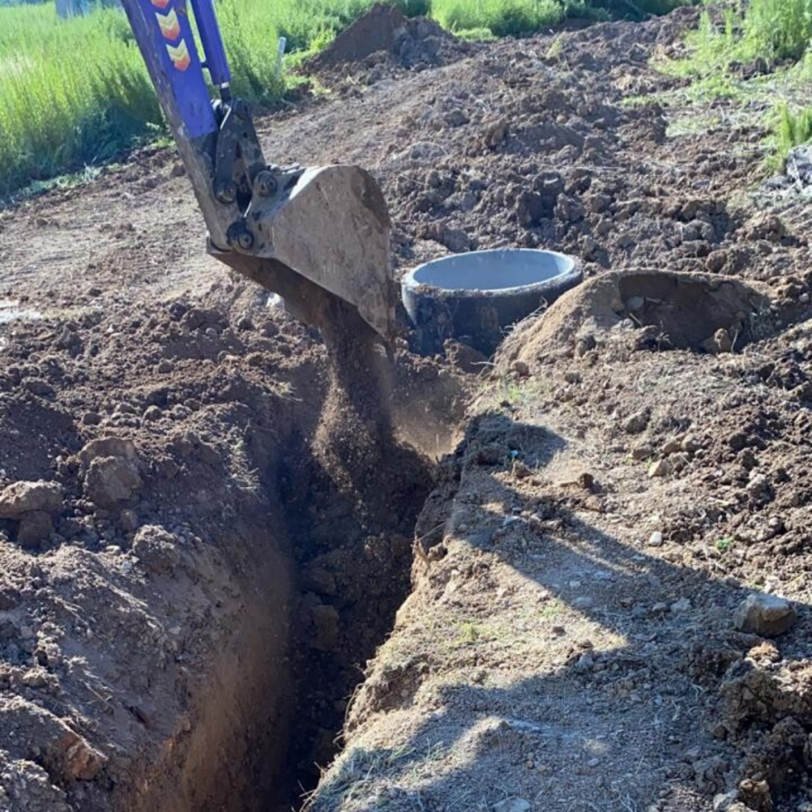 Капитальный ремонт сетей водоотведения в селах Чернышевка и Тихоречное