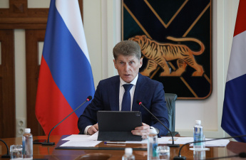 Олег Кожемяко поручил увеличить охват населения Приморья профосмотрами