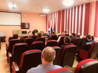 Обеспечение пожарной безопасности мест проведения новогодних и рождественских мероприятий обсудили на заседании КЧС 