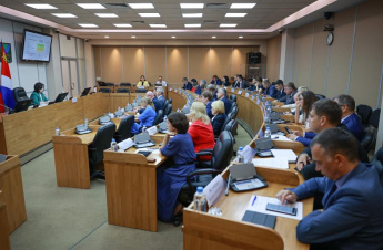 Волонтёры обеспечивают безопасность на пляжах Приморья